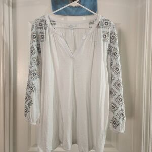J Jill Embroidered Tunic Size XL